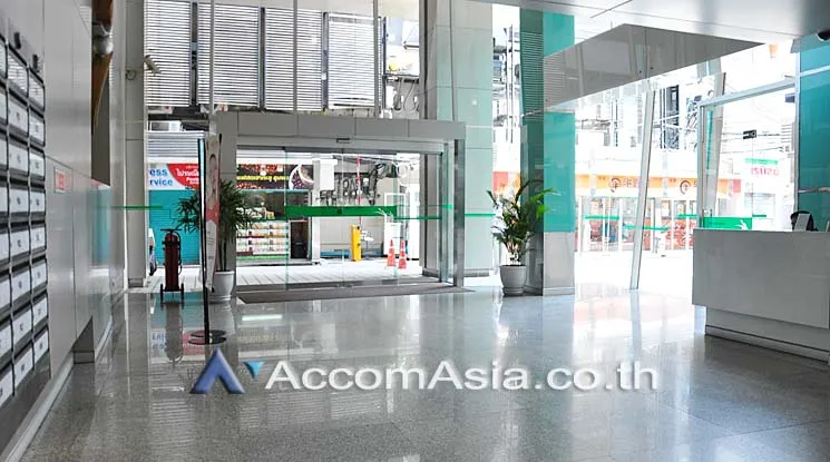 unitSplit-type Air |  Office space For Rent in Silom, Bangkok  near BTS Sala Daeng (AA16334)